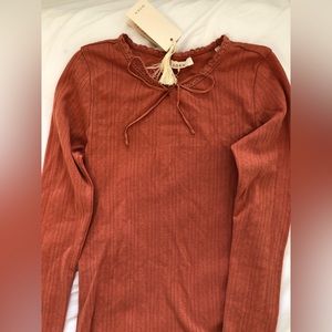 NWT Doen Annie top, size small, rust color